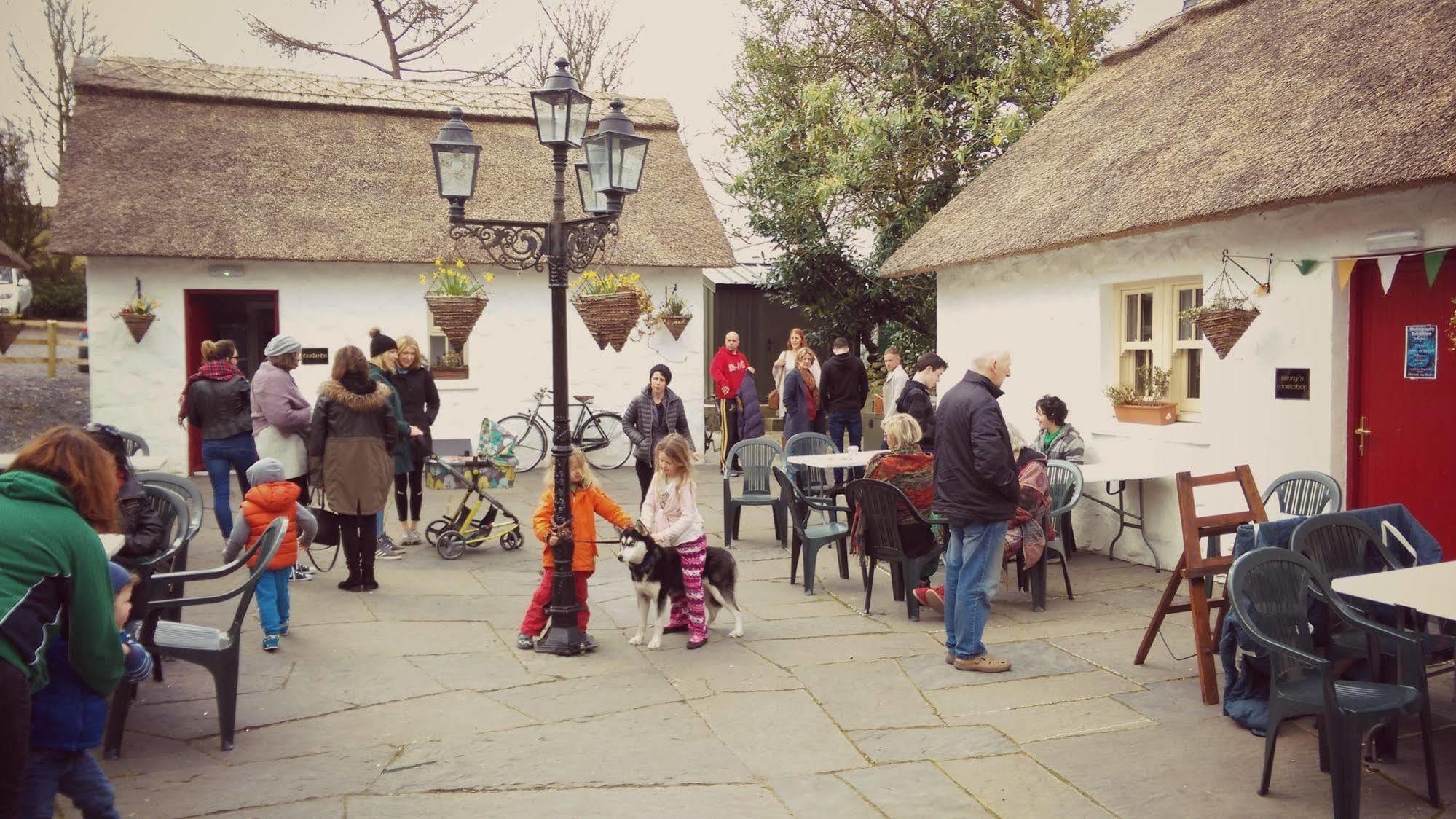 Loughcrew Megalithic Hostel Millbrook Esterno foto
